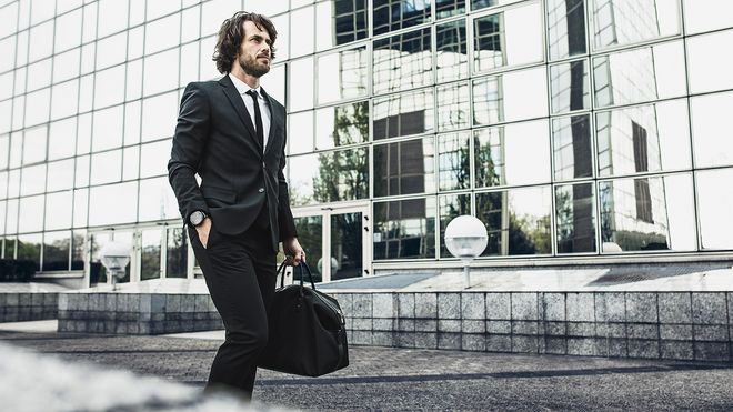 MUSIKK OG BETALING PÅ ARMEN