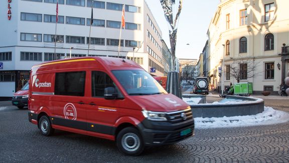 Første store elvarebiler