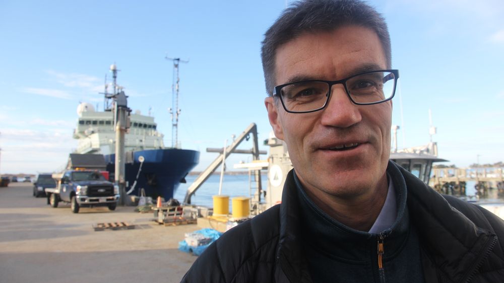 Asgeir Sørensen mener forskere, myndigheter og næringsliv må samarbeide bedre om Norge skal forbli ledende som havnasjon.