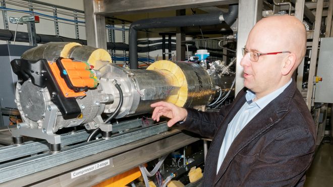 Sintefs nye varmepumpe kan lage 160 grader varm damp. Bruker samme turbo som Ferrari