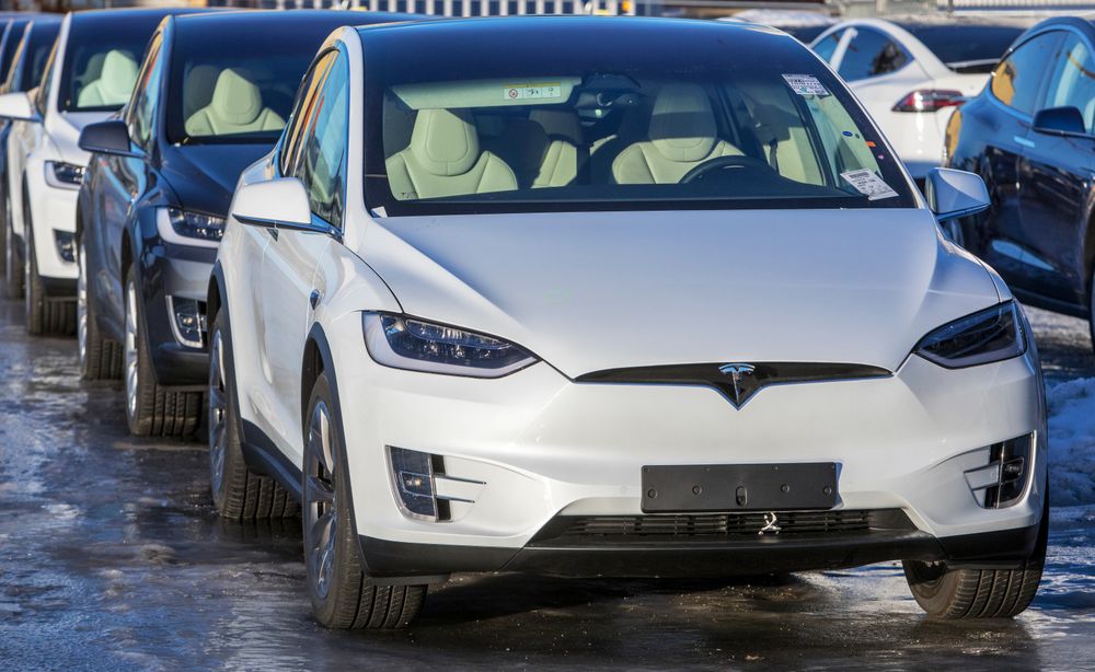 Tesla i Drammen havn.