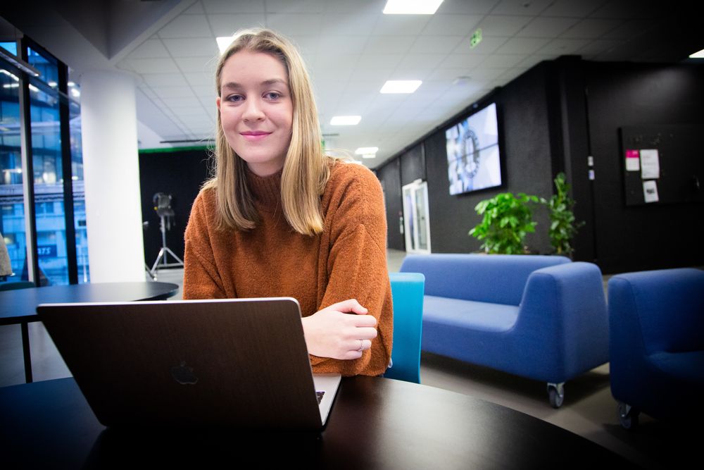 Johanna Magdalena Husebye har jobbet med det tabubelagte temaet - selvmord blant eldre i over ett år. Nå er saken ute i VG.