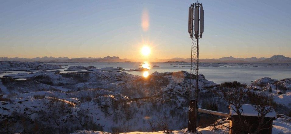 Samtidig som de første forsiktige testene av 5G er igang, begynner Telenor å plukke ned utstyret for 3G-nettet. Først i 900 MHz-båndet i 2019, og seinere også i 2100 MHz-båndet i 2020.
