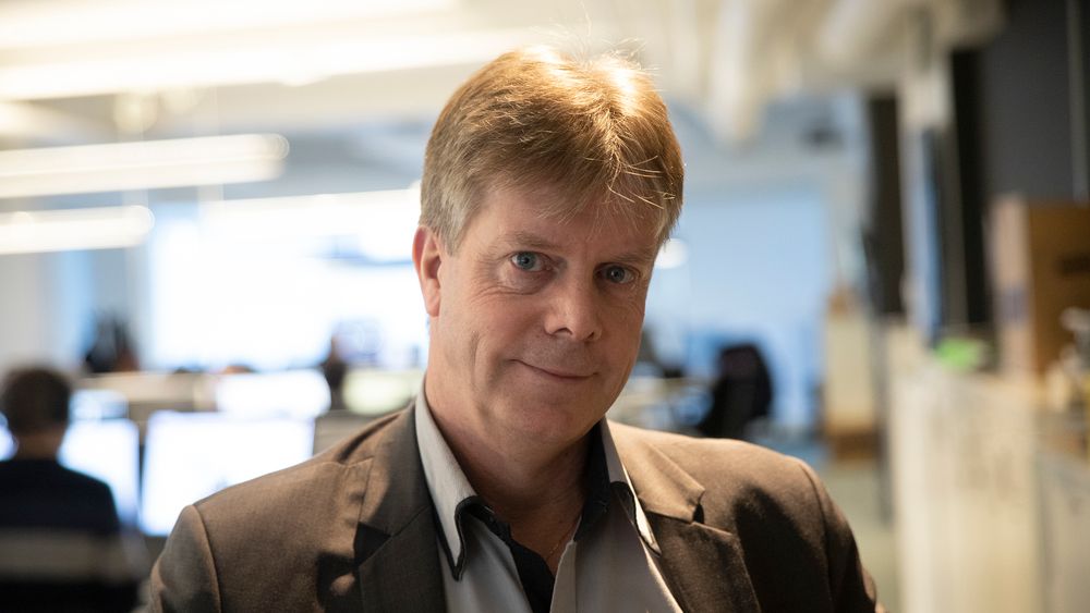 Egil Årrestad er daglig leder i Gjeldsregisteret AS, som er heleid av IT-selskapet Evry. Sammen med to andre konkurrerende registre skal de sørge for at det blir vanskeligere å ta opp for mye forbrukslån.