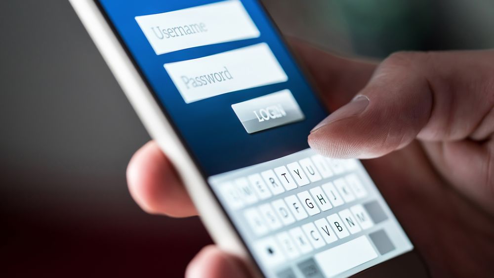 Mobilskjerm av innlogging med brukernavn og passord.