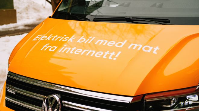 Er først ute med å levere matvarer i elbil