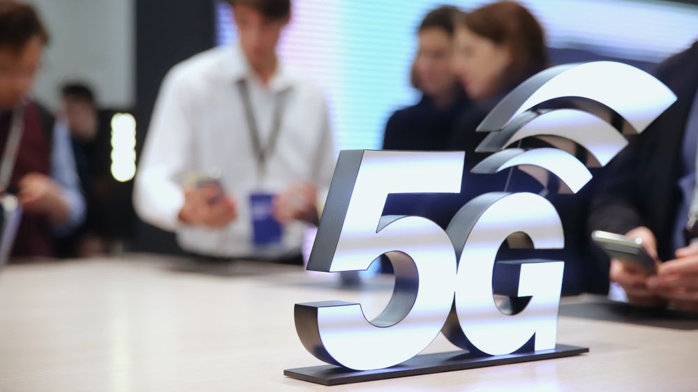 5G-nettene bygges nå – men er strålingen farlig? Faktisk.no har sjekket.