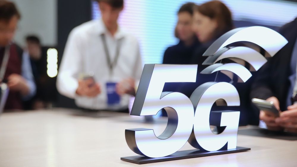 5G-nettene bygges nå – men er strålingen farlig? Faktisk.no har sjekket.