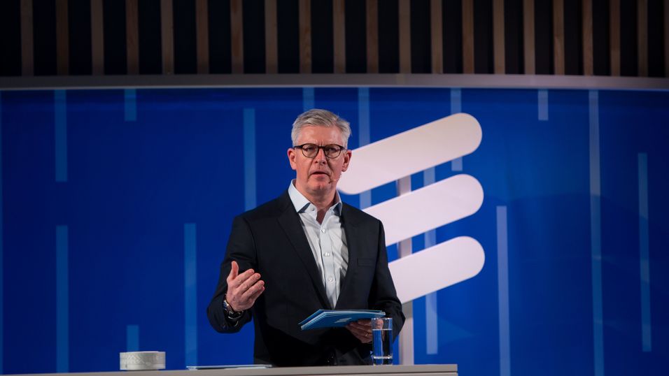 Ericsson-sjef Börje Ekholm, her fotografert under en pressekonferanse på MWC19 i Barcelona, sier veksten i hovedsak stammer fra økt aktivitet i Nord-Amerika.