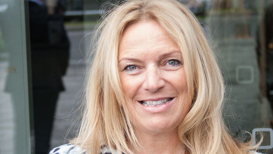 Styreleder Toril Nag i Altibox vil ikke la alle kundene betale for mindretallets fotball-titting.