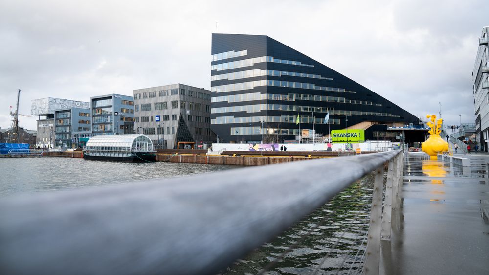 På Brattørkaia i Trondheim skal aktørene bak Powerhouse sette opp et mikronett, som skal gi strøm til nabobyggene, samt ladestasjon til elbuss, elbil og elferge.