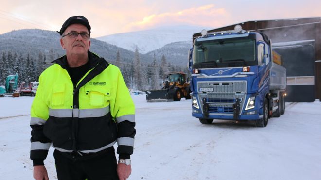 Har brøytet vei i 40 år
