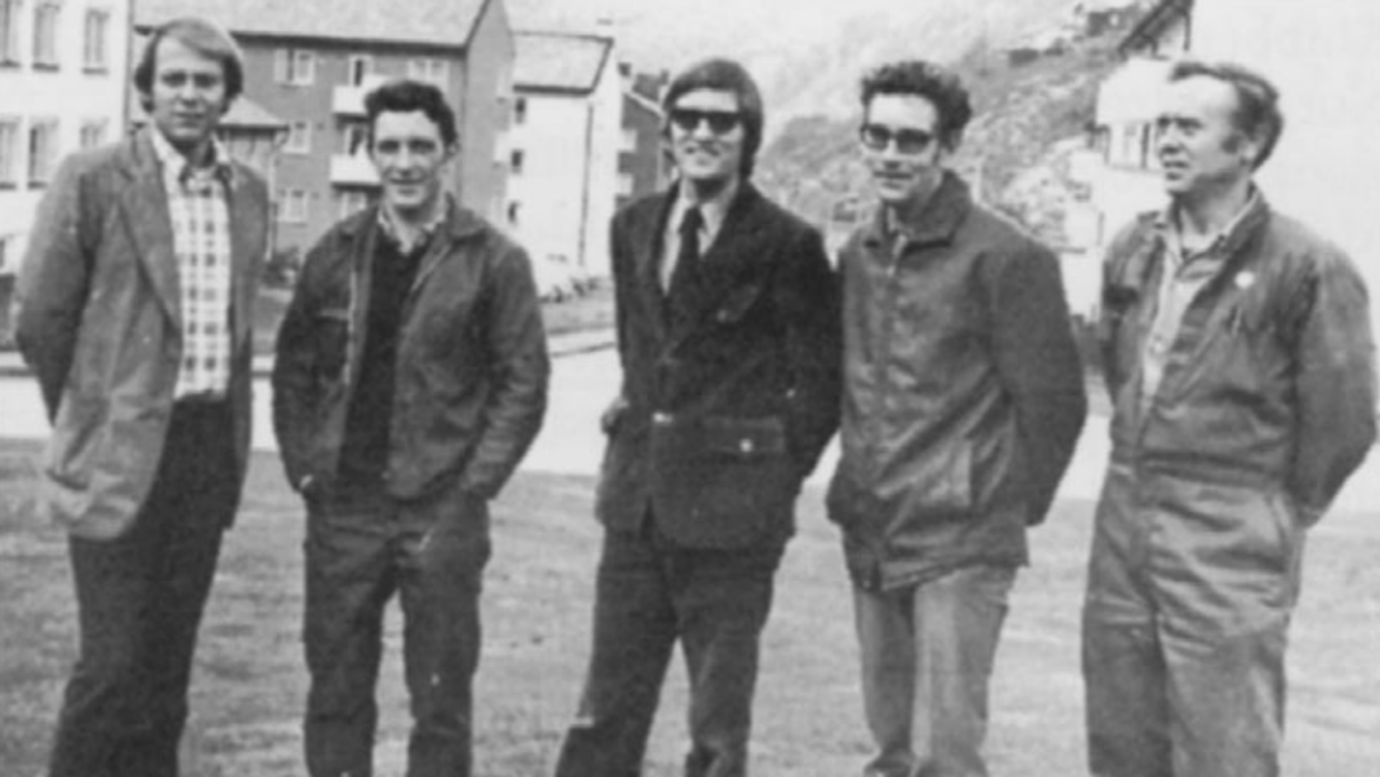 KJEKKE KARAR: Det fyrste styret i klubben, 1974. Frå v.: Arve Aasheim, Sigurd Hatlenes, Jan B. Paulsen, Oddgeir Kauppi og Hans Dolmen.