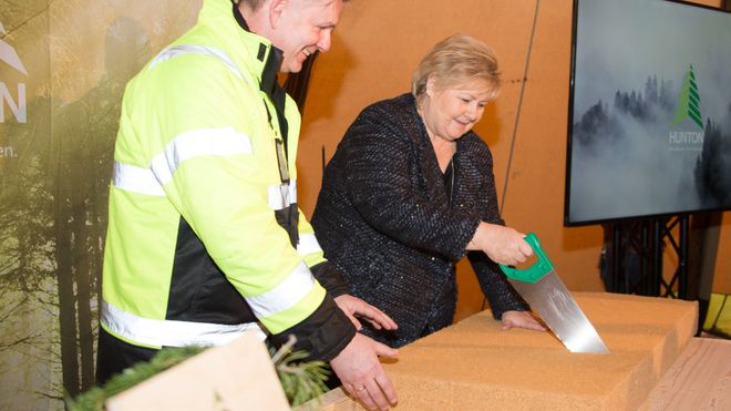 Hunton: Fabrikk bygget av egne materialer