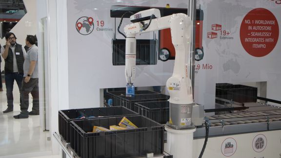 1000 robotplukk i timen ut av AutoStore