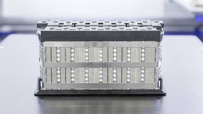 Innolith hevder at det nye batteriet deres gir elbiler rekkevidde på 1000 kilometer