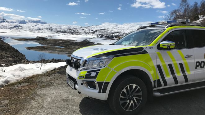 Viser fram politiets nye pickup