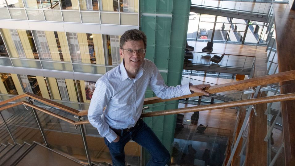 Telenor Norges nye leder, Petter-Børre Furberg sier selskapet sikter mot å levere fiber til 60.000 privatkunder i løpet av 2019. I tillegg kommer en økt satsing på fiber til bedriftsmarkedet.