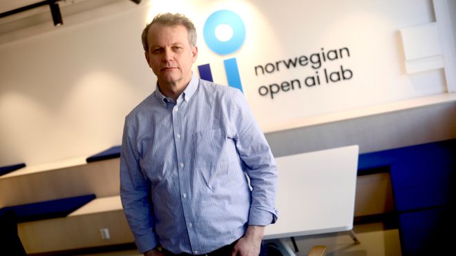 Ole Jakob Mengshoel er professor i datavitenskap på NTNU og leder Norwegian Open AI Lab.