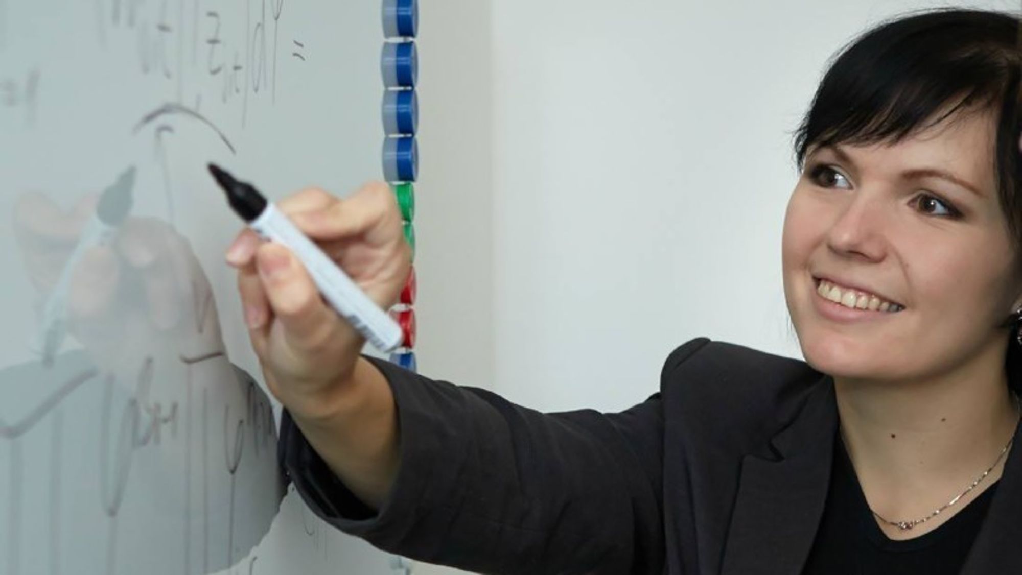 Lucie Flekova er Research & Development Program Manager hos Amazon Alexa AI. Flekova har skrevet en ph.d. i Natural Language Prosessing og har tidligere forsket på området ved University of Pennsylvania. Lucie Flekova har også tidligere vært programvareingeniør ved Cern og E-commerce Strategist hos Google.