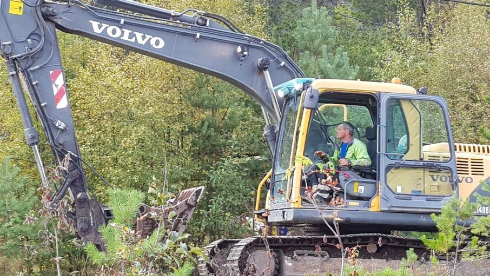 GRAVING: Måndag startar kommunen opp arbeid i Ålmennhagen-bustadfelt i Øvre Årdal. Illustrasjonsfoto.