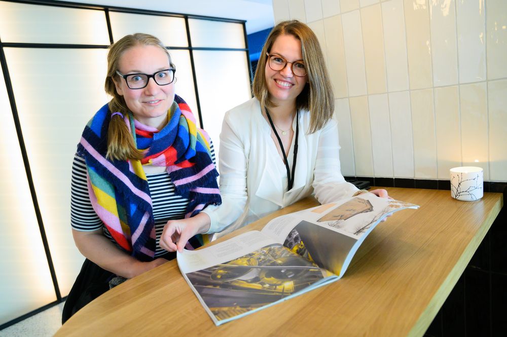 Budstikka-journalistane Kine Thorsenn og Sidsel Hvaal.