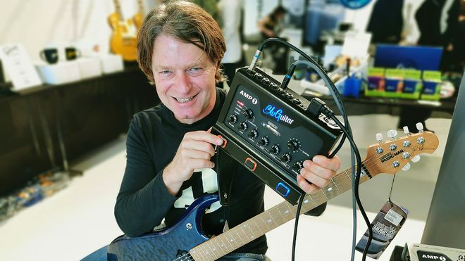 TOPP RØRTOPP-LYD FRA BLUGUITAR AMP1