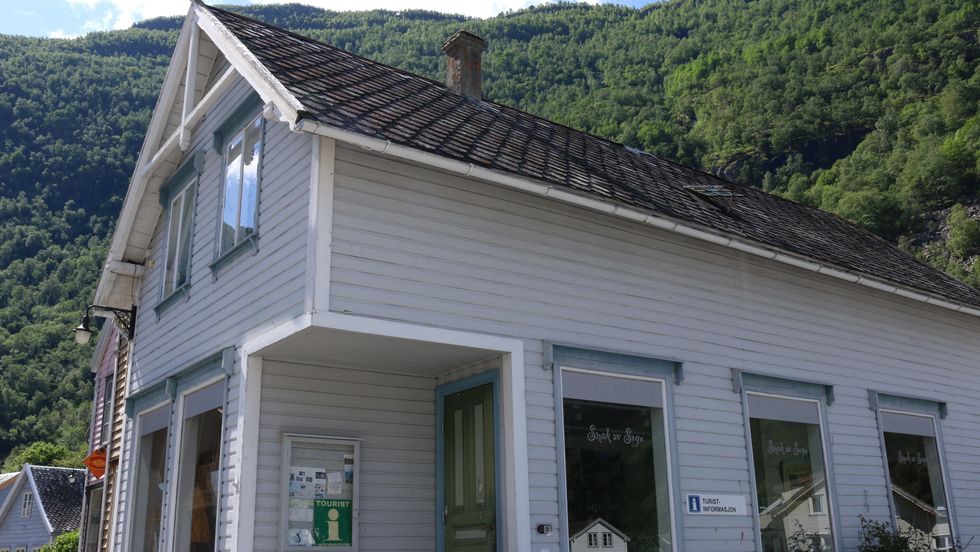 RENOVERT INNVENDIG: Huset vart bygd i 1849.