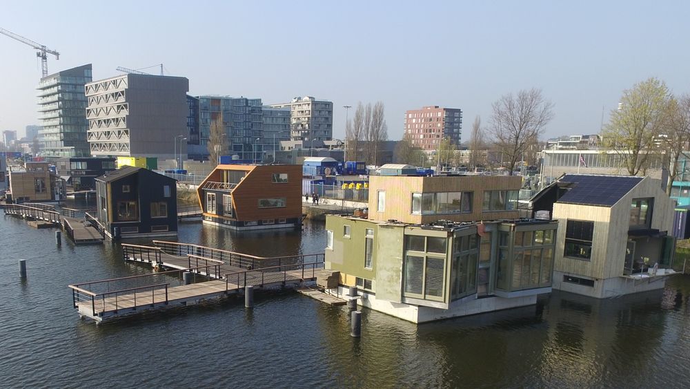 De flytende husene i Schoonship skal kunne produsere mer energi enn de bruker.
