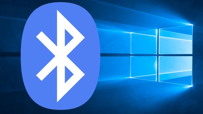 Windows 10-skrivebord med Bluetooth-logo.