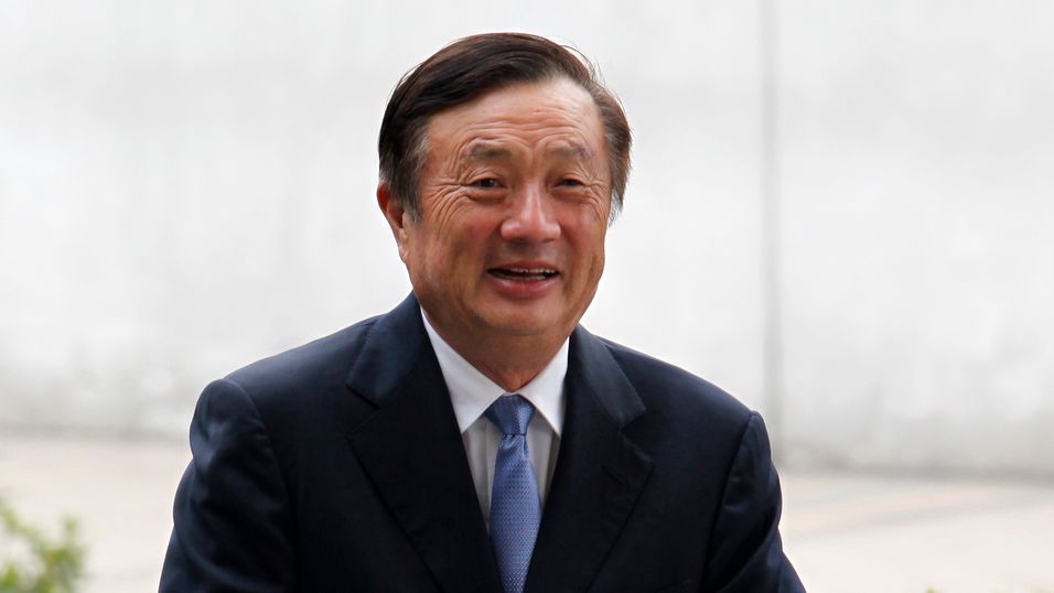 Huaweis grunnlegger og øverste leder, Ren Zhengfei, innrømmer at selskapet er stygt skadet som følge av den amerikanske handelskrigen.
