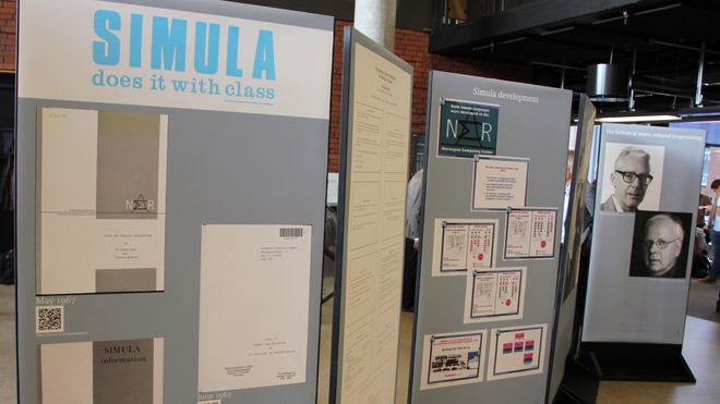Utstillingen ved Institutt for informatikk, UiO, i forbindelse med 50-årsjubileet til Simula 67.