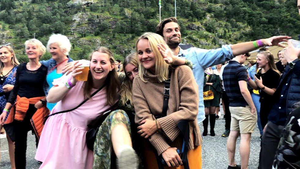 JORDEPLEROCK: Denne gjengen kosa seg på gårsdagens konsertar.