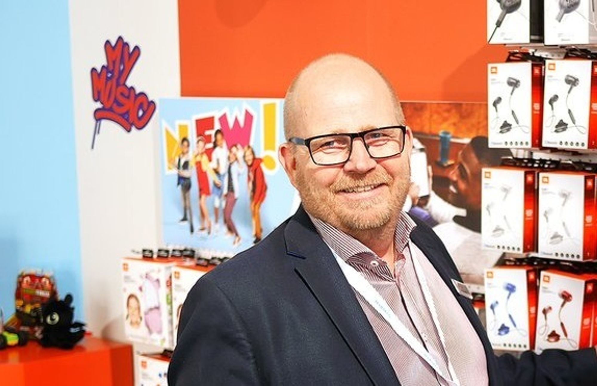 NY DISTRIBUTØR FOR TIVOLI