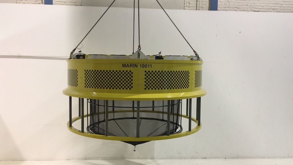 Spidercage har nå fått fire tillatelser. Bildet er fra modelltestene av anlegget i tank.