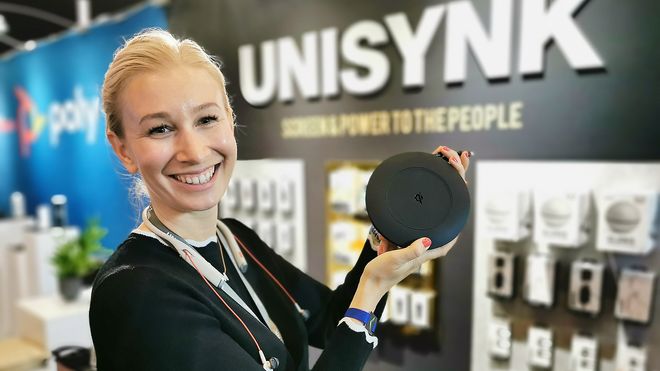 KABELSNELLE MED TRÅDLØS LADING