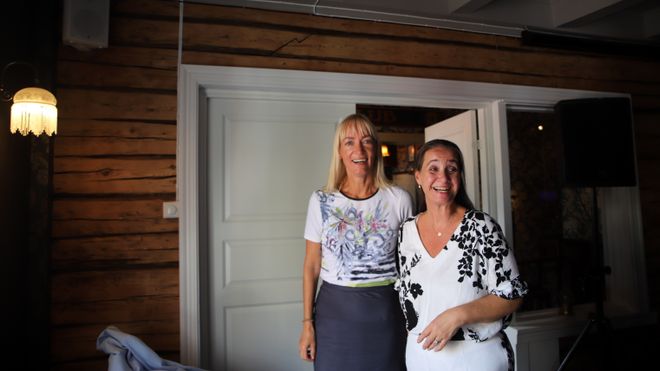 Fra venstre: IBM Norges konsulentsjef Anne-Sofie Risåsen og Administrerende direktør i Accenture Norge, Tonje Sandberg.