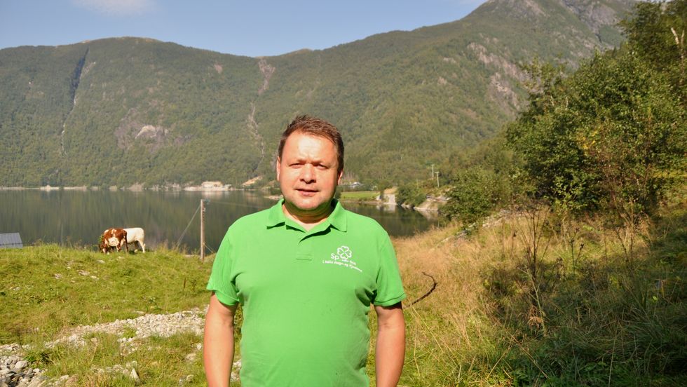 NÆRING OG SKULE: Å sikre gode tilhøve for næringslivet, skulestrukturen og Høyanger vidaregåande skule vert viktig for Senterpartiet og førstekandidat Geir Helge Østerbø i neste valperiode.