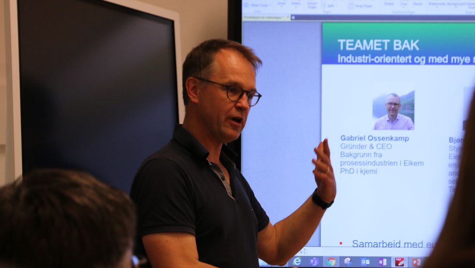ALGEPRODUKSJON: Gabriel Ossenkamp,