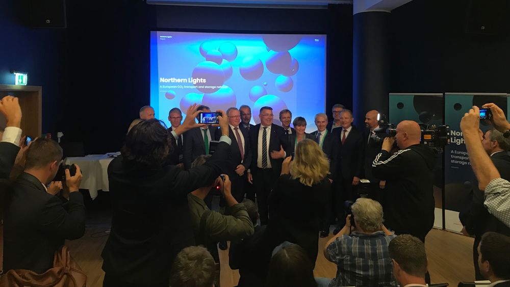 Equinor og partnerne i CO2-lagringsprosjektet har signert avtaler med syv industriselskaper i Europa med intensjonen å transportere og lagre CO2 til lageret i Nordsjøen.