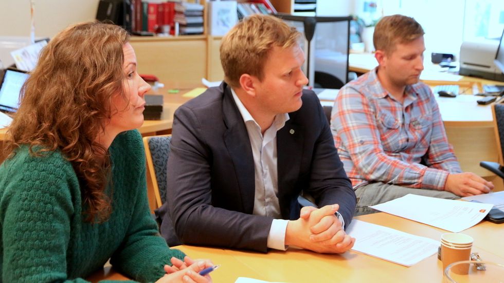 NYTT MØTE: Sandra Opheim (Uavhengig), Aleksander Øren Heen (Sp) og Thomas Moen (Sp).