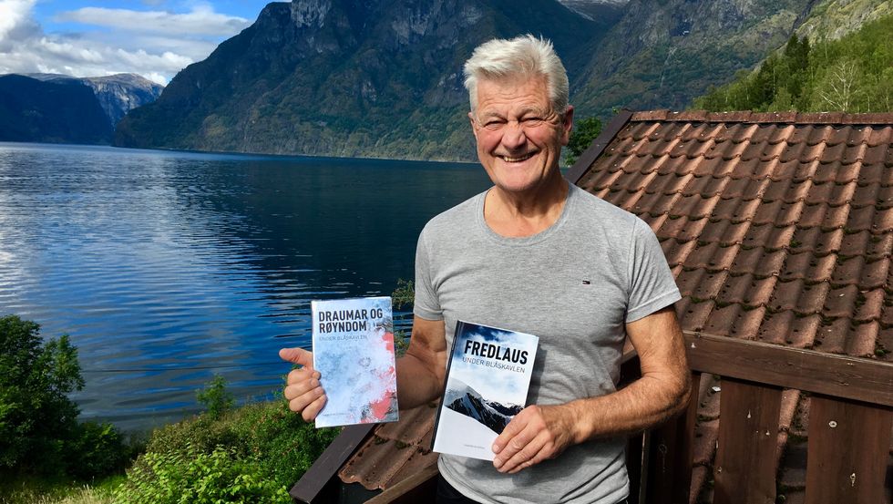 LOKALE RAMMER: Haakon Skjerdal fortel at hendingane i bokserien Under Blåskavlen utspelar seg på stader i nærområdet.