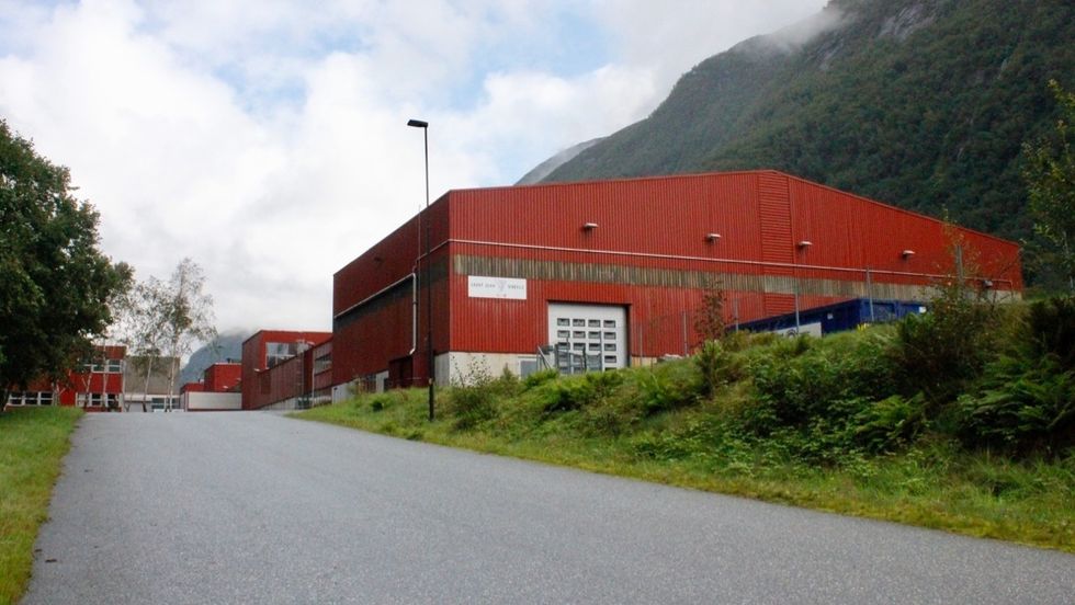 NY AKTIVITET: Det kan komme fleire ulike aktørar inn i det tidlegare Fundo-bygget i Høyanger frå neste år av dersom alt går som planlagd, fortel Hydrokraft AS.