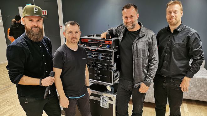 FREKVENSSKIFTE FOR TRÅDLØSE MIKROFONER