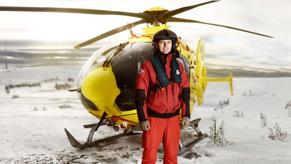 Ambulansetjenesten ved St.Olav hospital hilser den nye forskningen velkommen. – Det kan redde liv, sier Steinar Einvik (bildet).