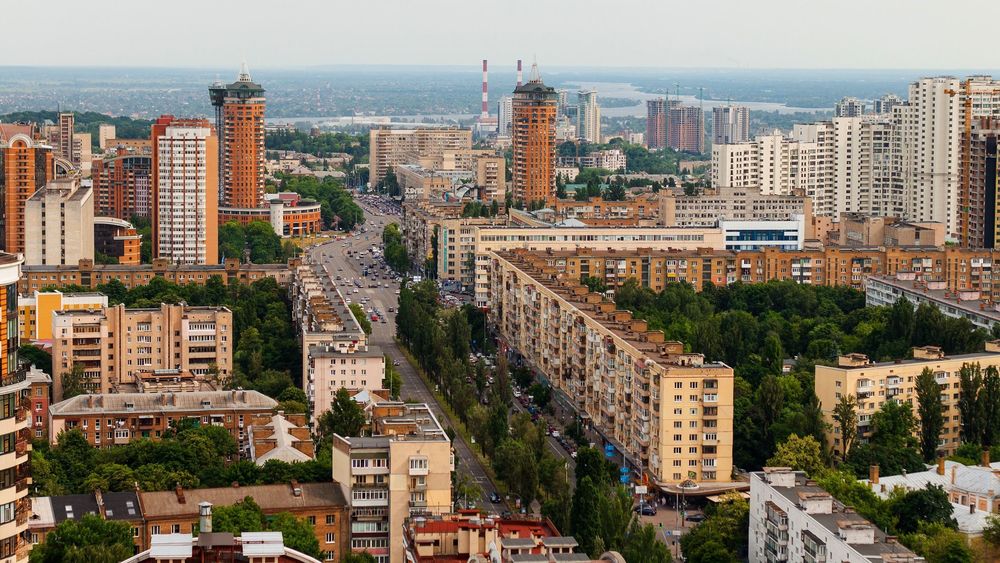 Kyiv, Ukrainas hovedstad, med nesten tre millioner innbyggere.