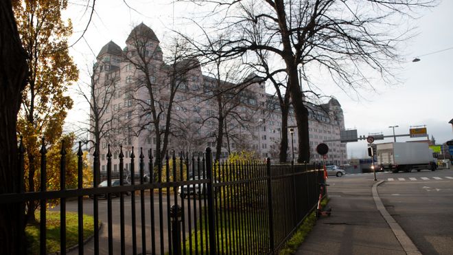 Oslo havnelager er en ruvende betongbygning, som sto ferdig i 1920. Nå flytter NCSC inn i åttende etasje.