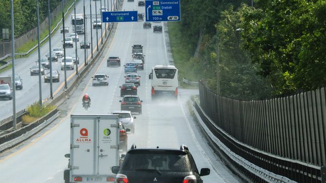 Etatenes innspill til Nasjonal transportplan: Nordmenn vil kjøre mye mer bil i 2050