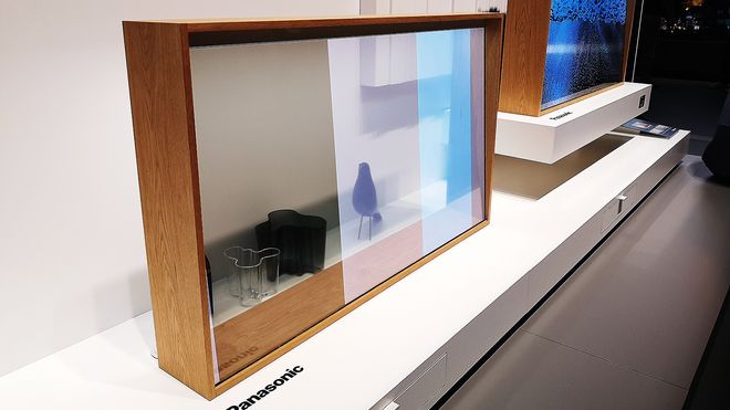 GJENNOMSIKTIG OLED I 2020