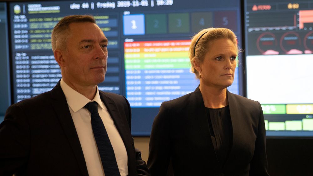 Forsvarsminister Frank Bakke-Jensen og samfunnsikkerhetsminister Ingvil Smines Tybring-Gjedde legger i dag fram regjeringens nye kryptopolitikk. Bilder er fra åpningen av nasjonalt cybersikkerhetssenter tidligere i november.